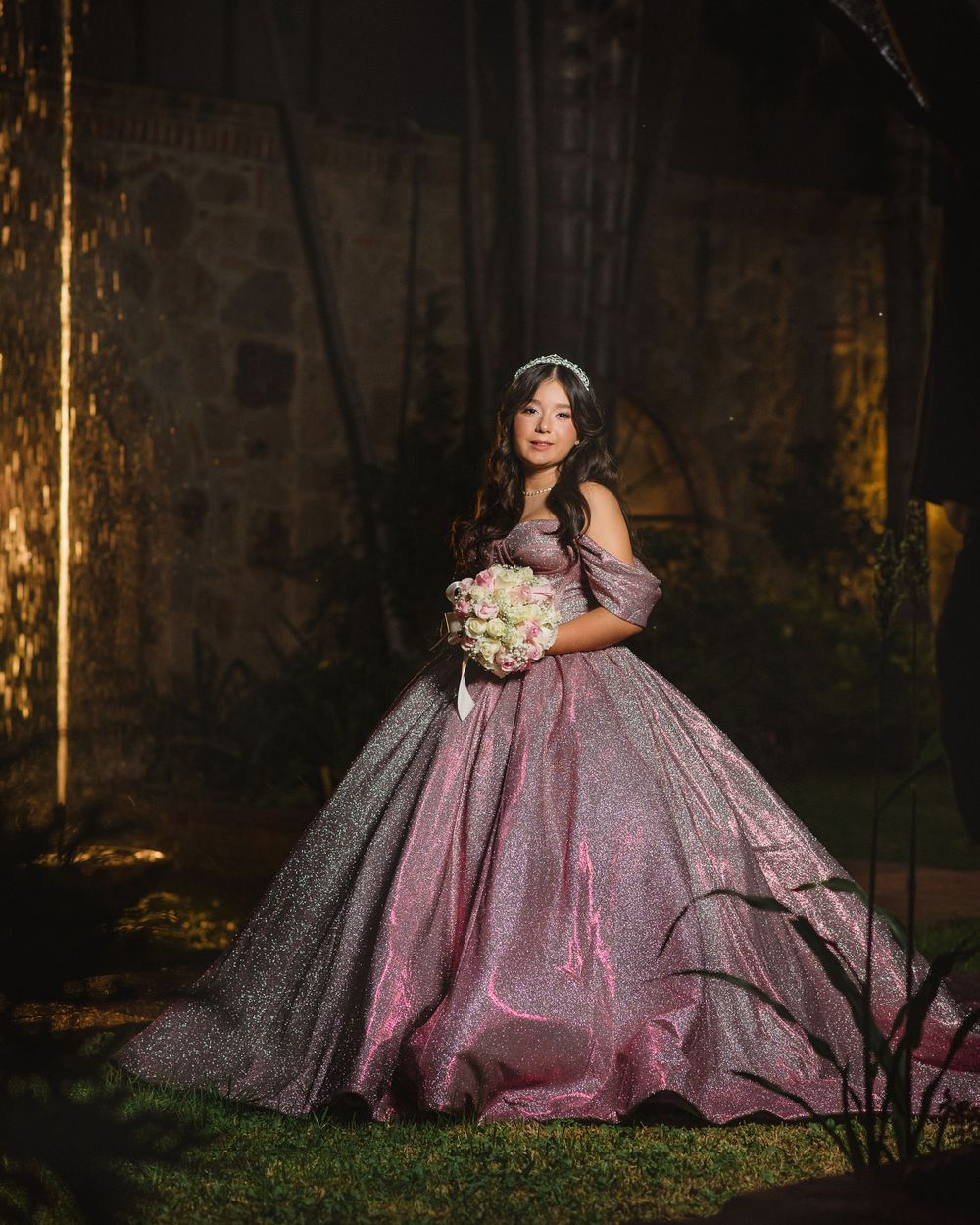 Sandra Gonzalez Photography offers high-end portrait experiences in Fremont, California, designed to celebrate your beauty and individuality