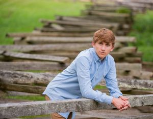 High School Senior Photographer, Beavercreek Ohio, Fairborn, Huber Heights, Kettering, Centerville, Oakwood, Bellbrook, Tipp, Troy