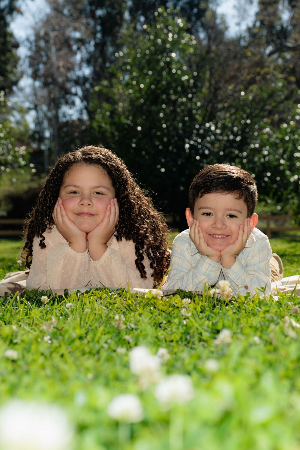 Family photoshoot shot at local park in Los Angeles County. Park name is O'melvany Park.