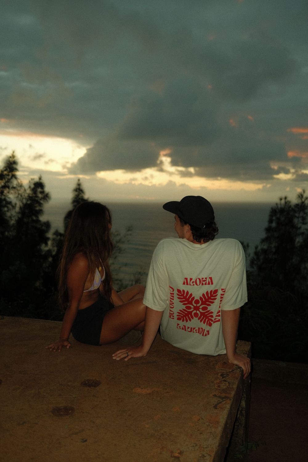 o'ahu photographers, Hawai'i photographers, photo + video duo, travel photographers, videographers, travel videographers