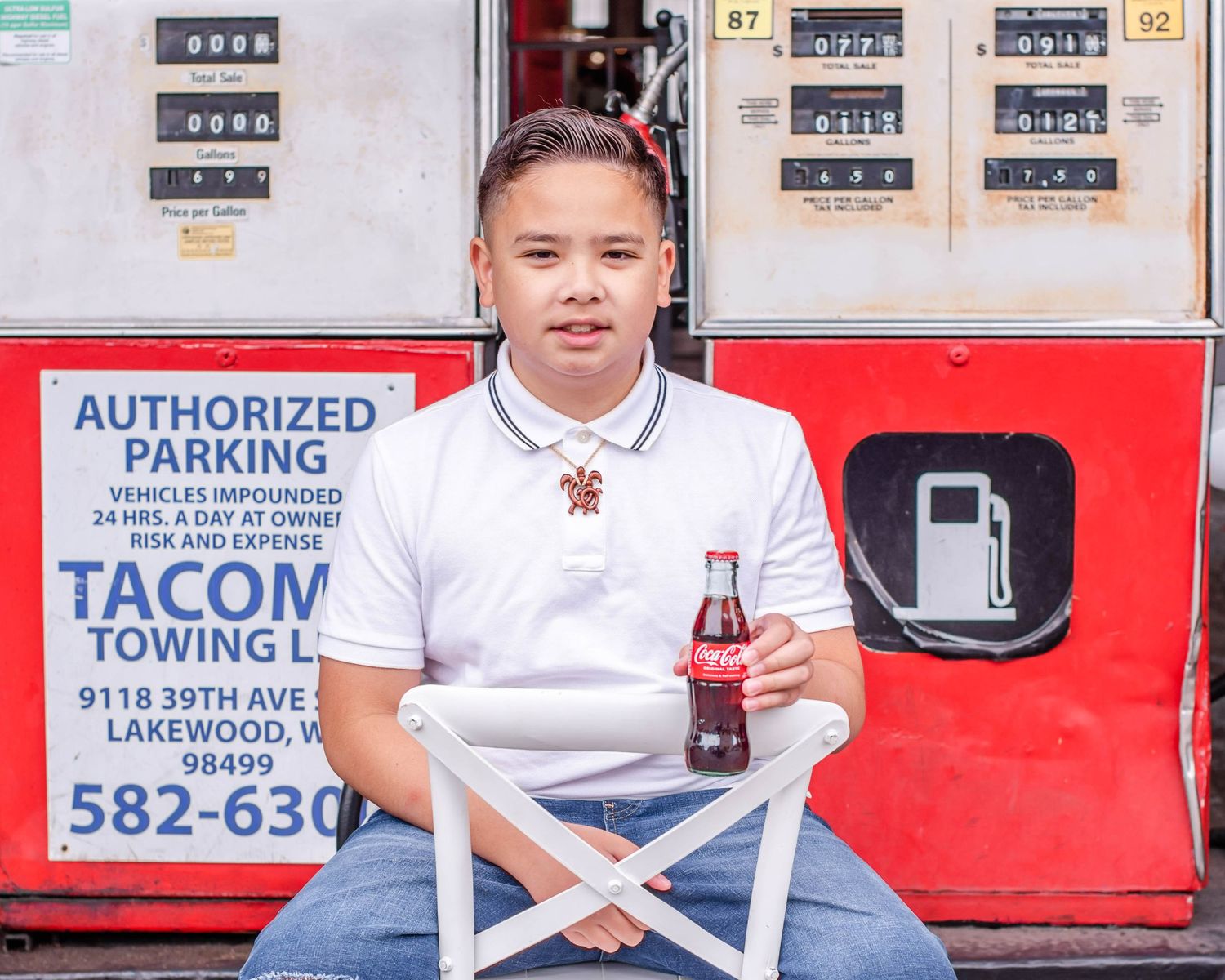 Row of photos showing someone seated outside a business with parking and towing signs.