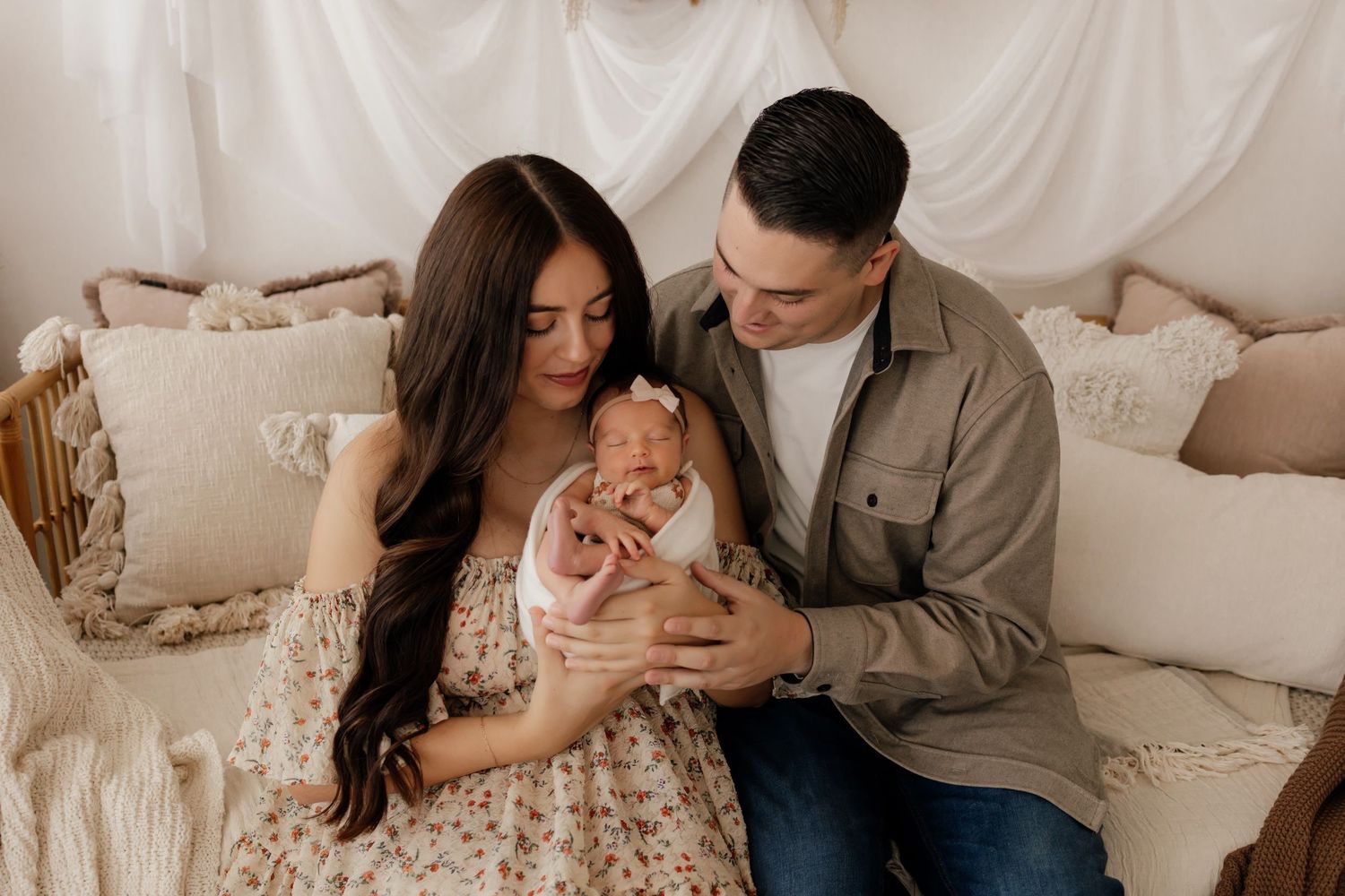 utah posed newborn photoshoot
