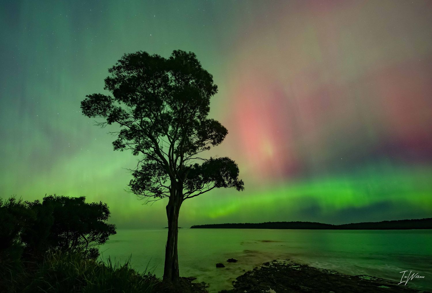 Aurora Australis, Tasmania, 11 May 2024