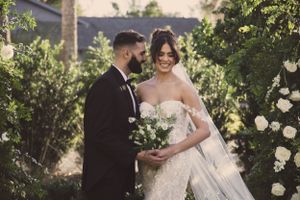 Tampa wedding photographer
wedding photographer in Florida and Europe.
Editorial street style photographer in Florida and Europe.