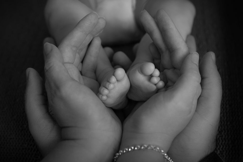 Newborn fotoshoot op locatie, bij jullie thuis of in de fotostudio. Babyfotograaf Special Moments MvL regio Den Bosch, Nijmegen en Eindhoven