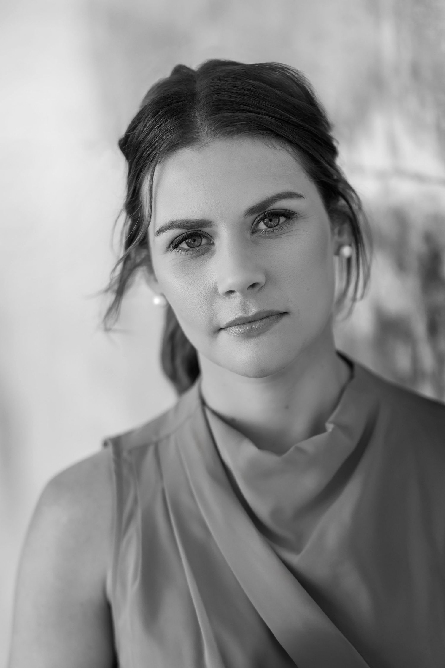 A Black and White image of Kirstie Fitzpatrick, weather presenter and Journalist from 7 News Regional wearing at the Mount Stromlo