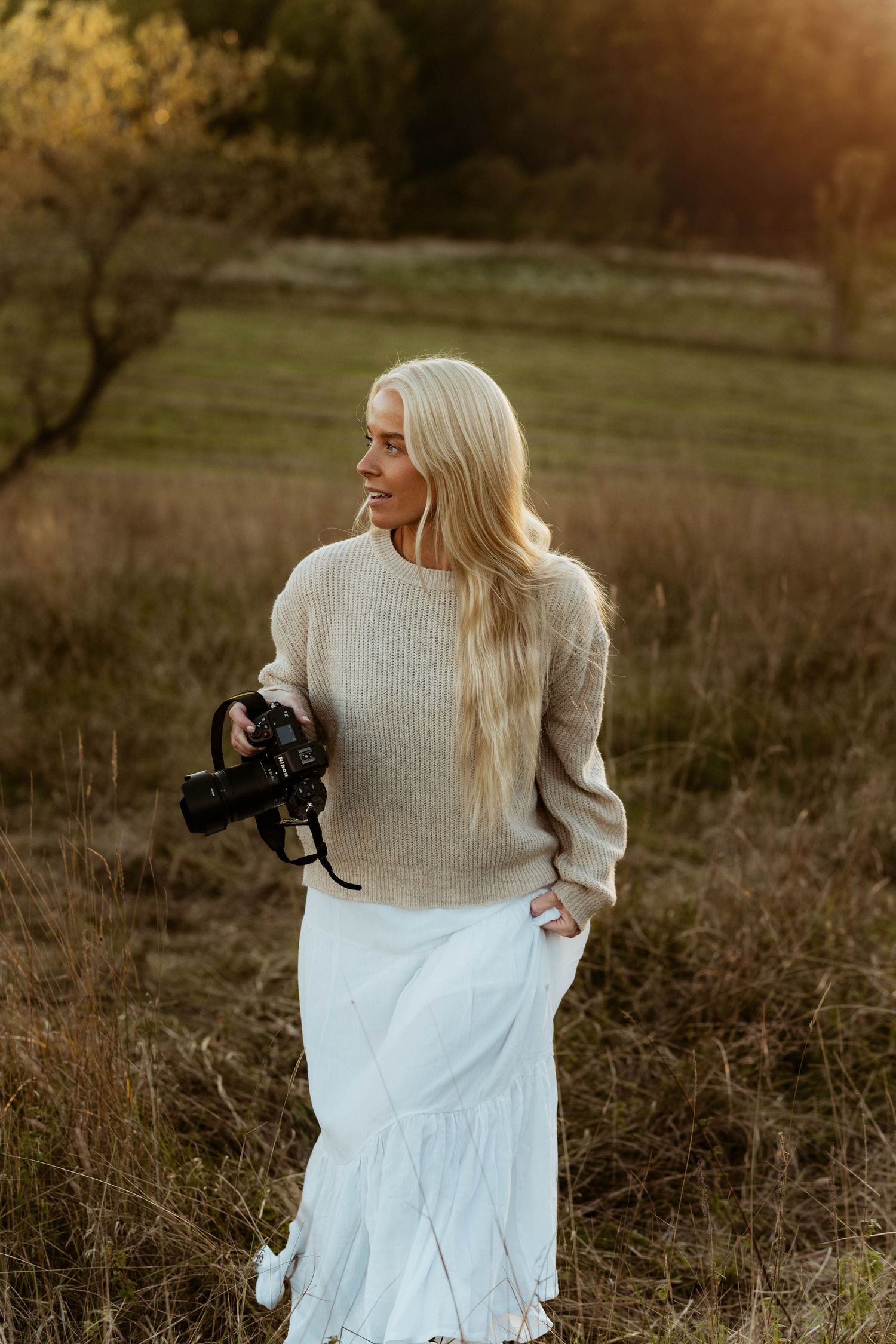 Fotograf i Stockholm som dokummenderar bröllop, gravida och familjer