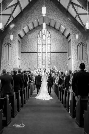 Wedding Photographer in East Tennessee, TN, near Chattanooga, TN and North GA area. Old Chaple Baylor School