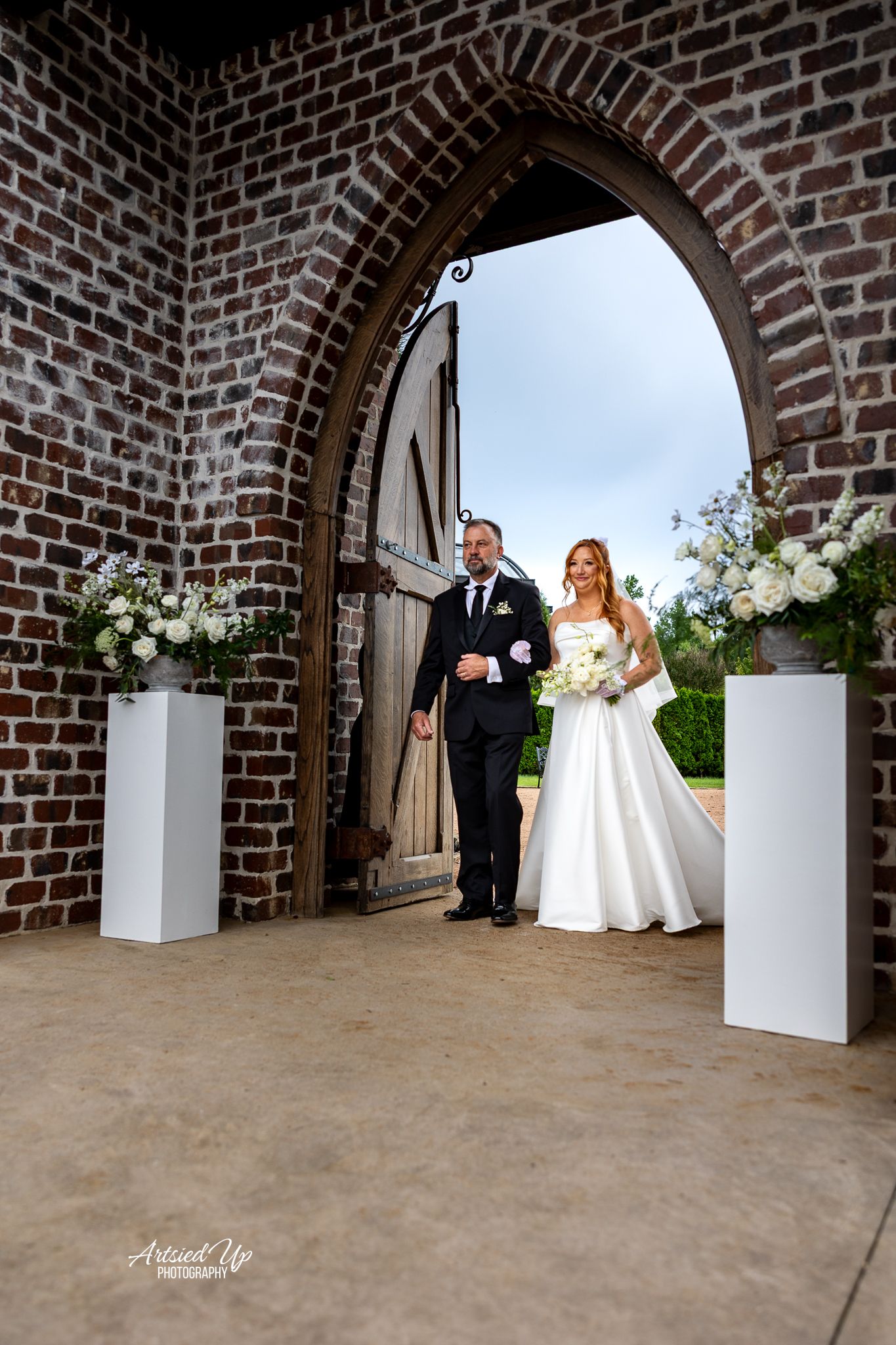 Wedding Photographer in East Tennessee, TN, near Chattanooga, TN and North GA area. The Conservatory at Blackberry Ridge, Trenton, GA
