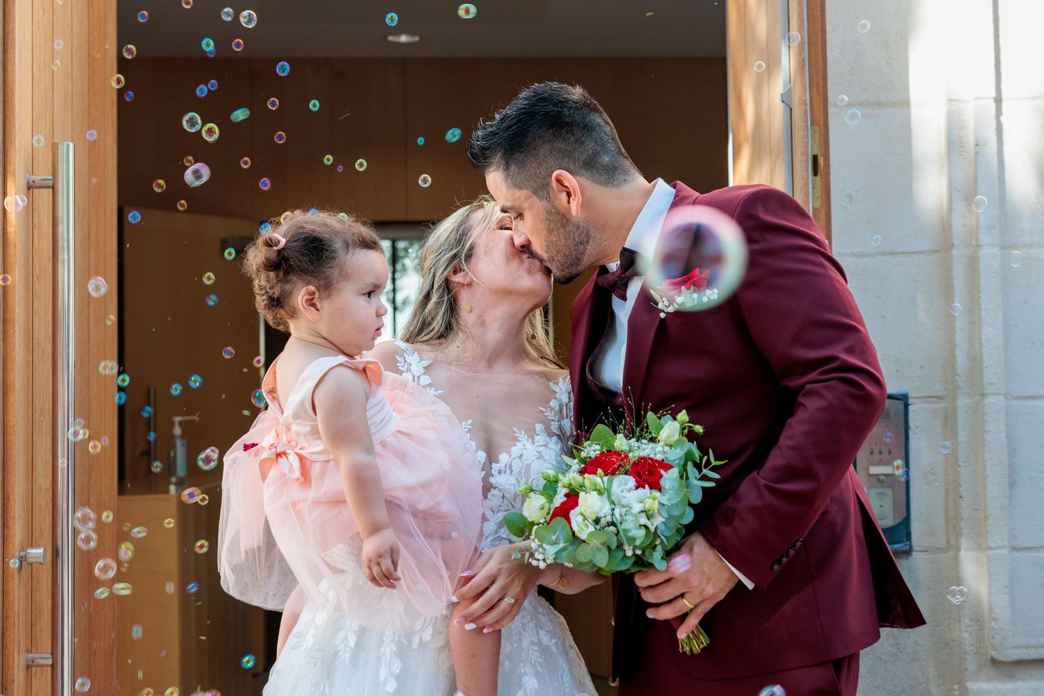Photo prise par Marie Defelix Photography photographe de mariage, couple et portrait à Bordeaux et Grenoble.