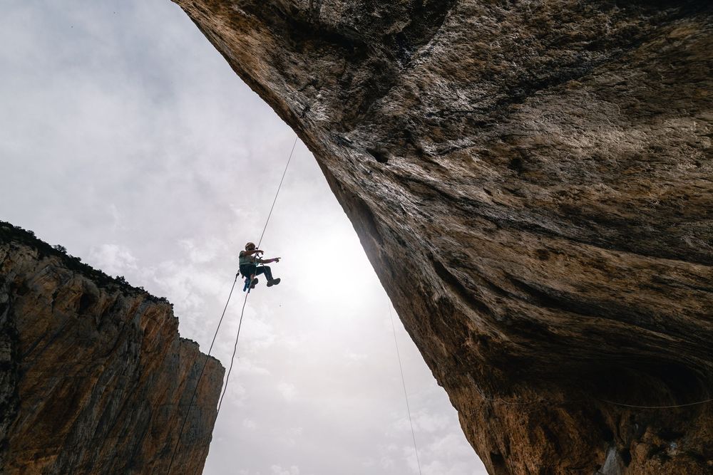 Chris Sharma jugging the fixed rope on his multi-pitch project in Spain - photo Jan Virt