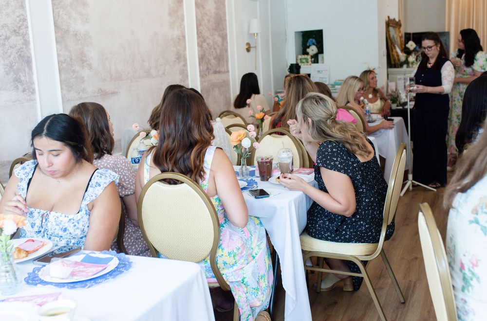 St. Louis event photography for Mamas Who Brunch and Making a Miracle