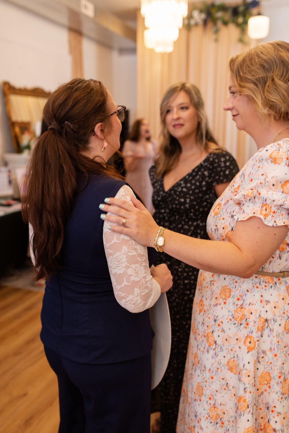 St. Louis event photography for Mamas Who Brunch and Making a Miracle