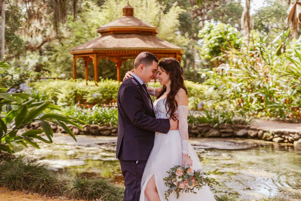 Washington Oaks Gardens State Park Wedding in Palm Coast, Florida. Bride and groom wedding photography portraits.