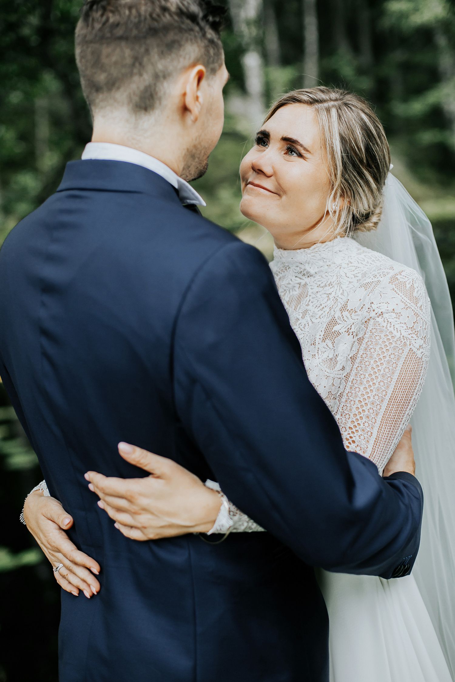 Linn och Christians bröllop på Hennickehammar herrgård utanför Filipstad. Bröllopsfotograf Rebecca Nordin. Karlstad.