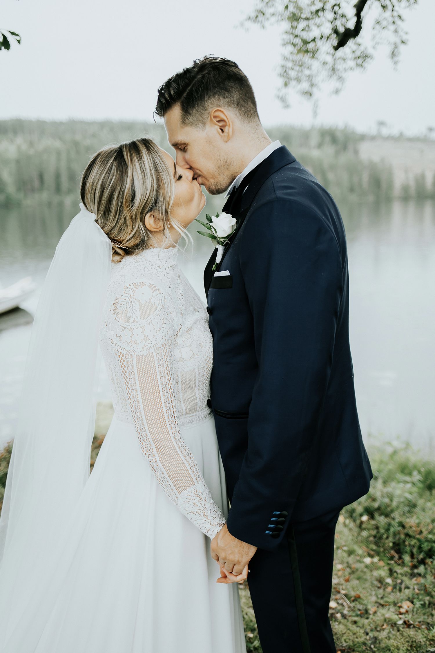 Linn och Christians bröllop på Hennickehammar herrgård utanför Filipstad. Bröllopsfotograf Rebecca Nordin. Karlstad.