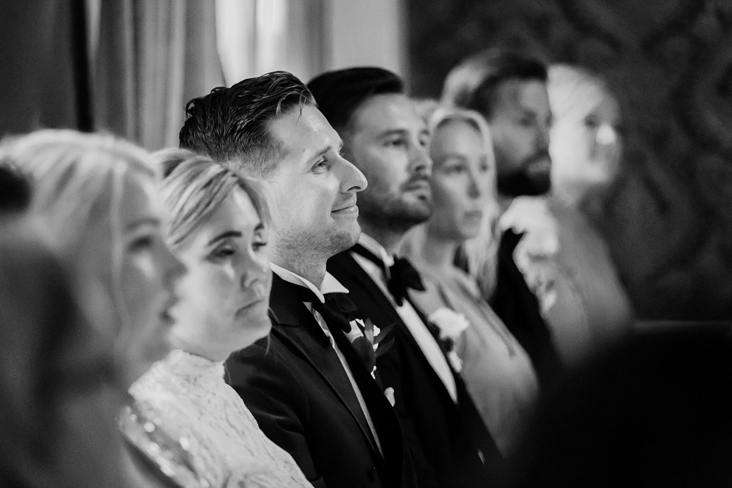 Linn och Christians bröllop på Hennickehammar herrgård utanför Filipstad. Bröllopsfotograf Rebecca Nordin. Karlstad.