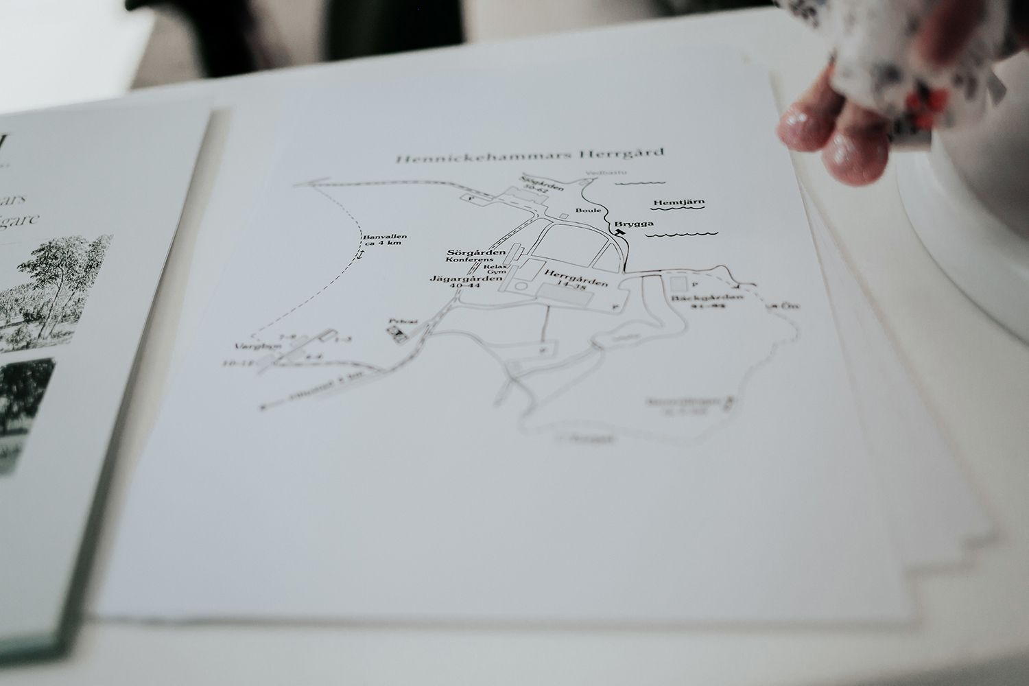 Linn och Christians bröllop på Hennickehammar herrgård utanför Filipstad. Bröllopsfotograf Rebecca Nordin. Karlstad.
