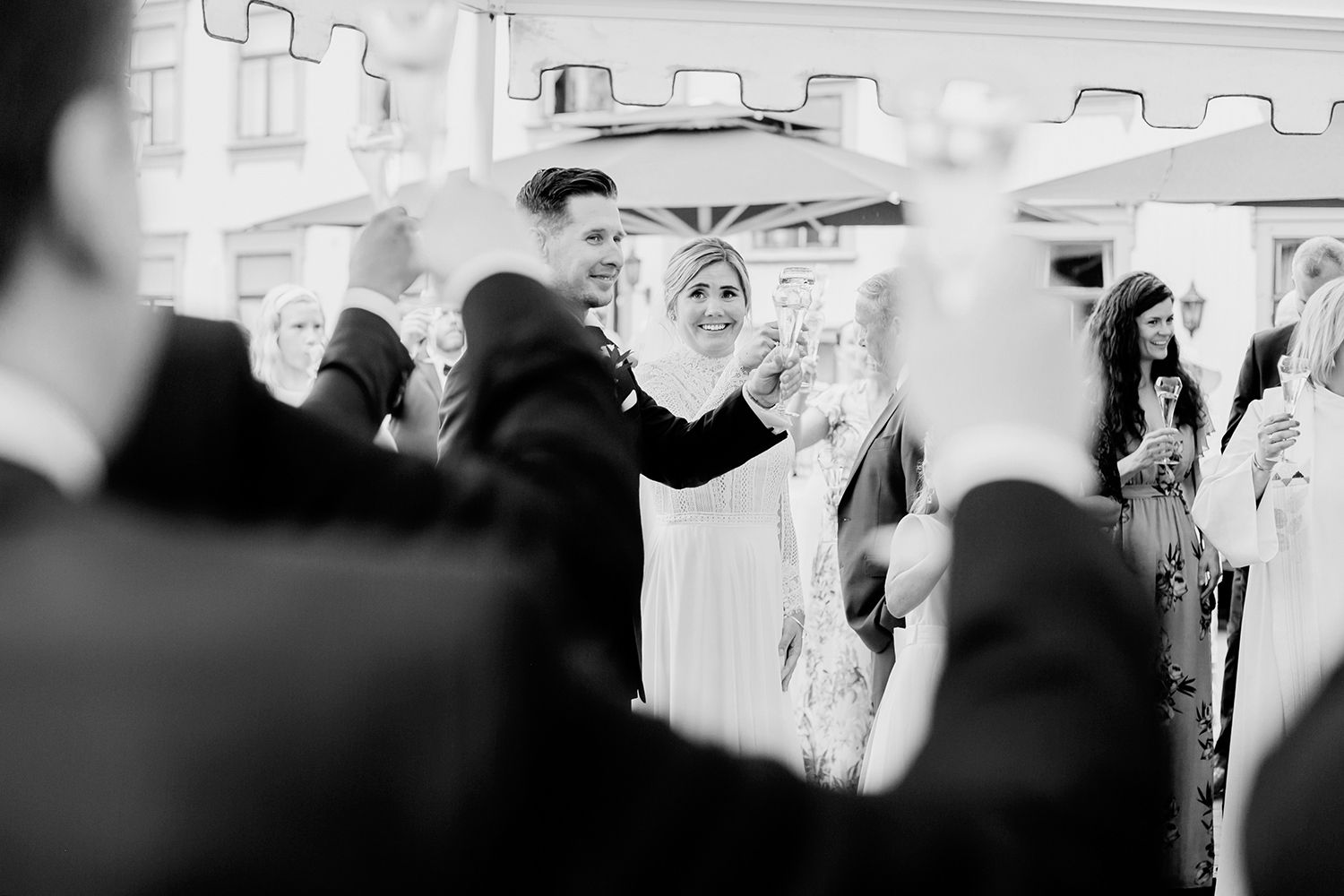 Linn och Christians bröllop på Hennickehammar herrgård utanför Filipstad. Bröllopsfotograf Rebecca Nordin. Karlstad.
