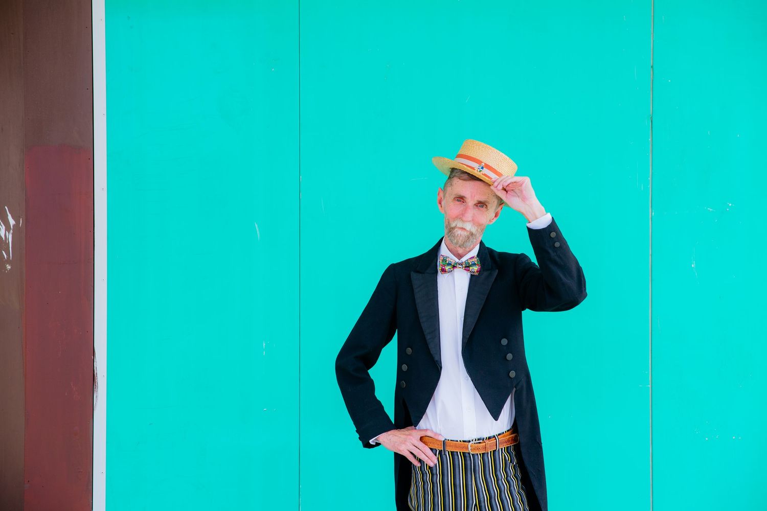 Modern personal branding image of a smiling creative entrepreneur by Auckland photographer Mala Photography