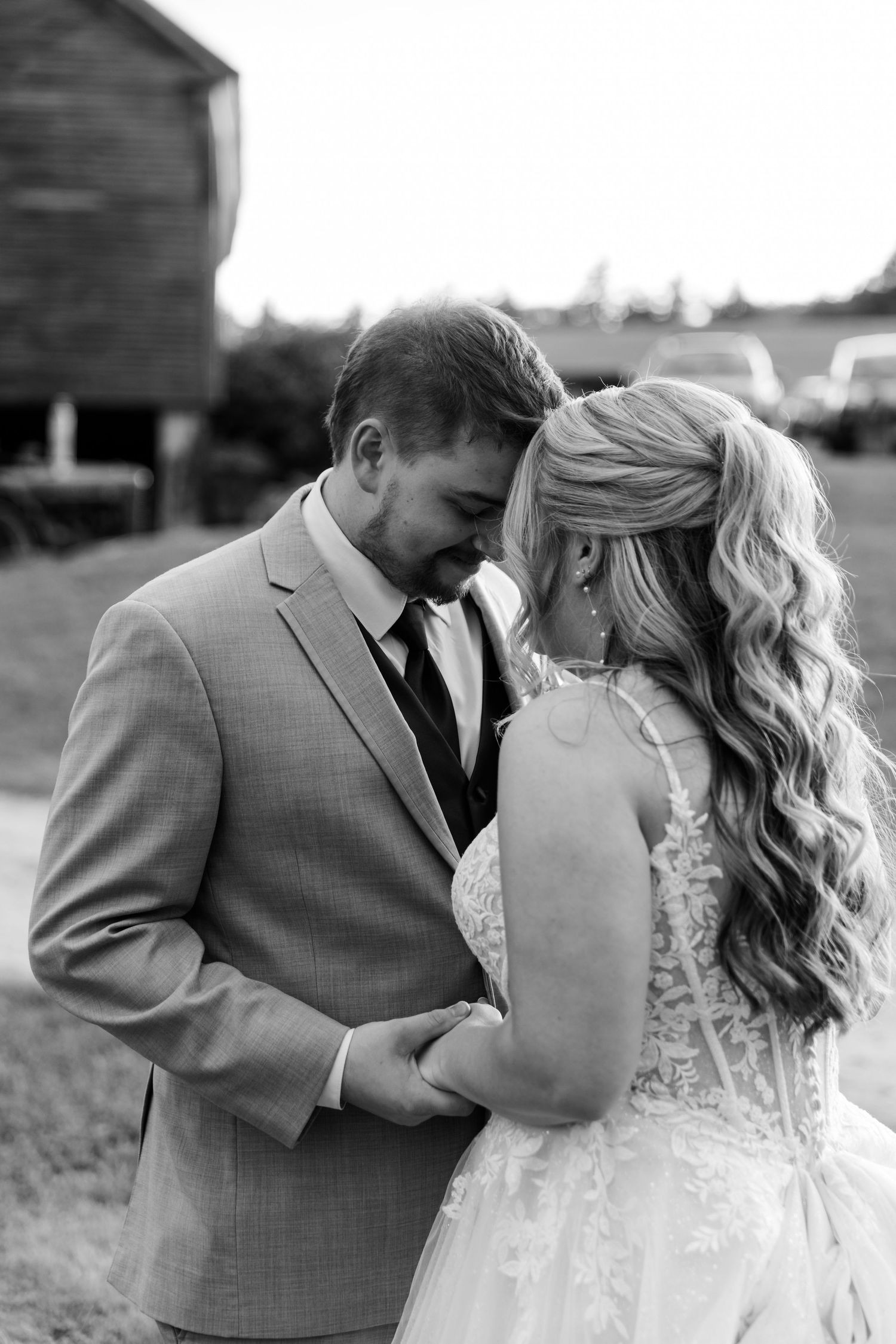 Kitz Farm Wedding Photographer NH Southern NH Documentary Wedding Photographer NH Barn Wedding Venue Fall Wedding New England Foliage Field
