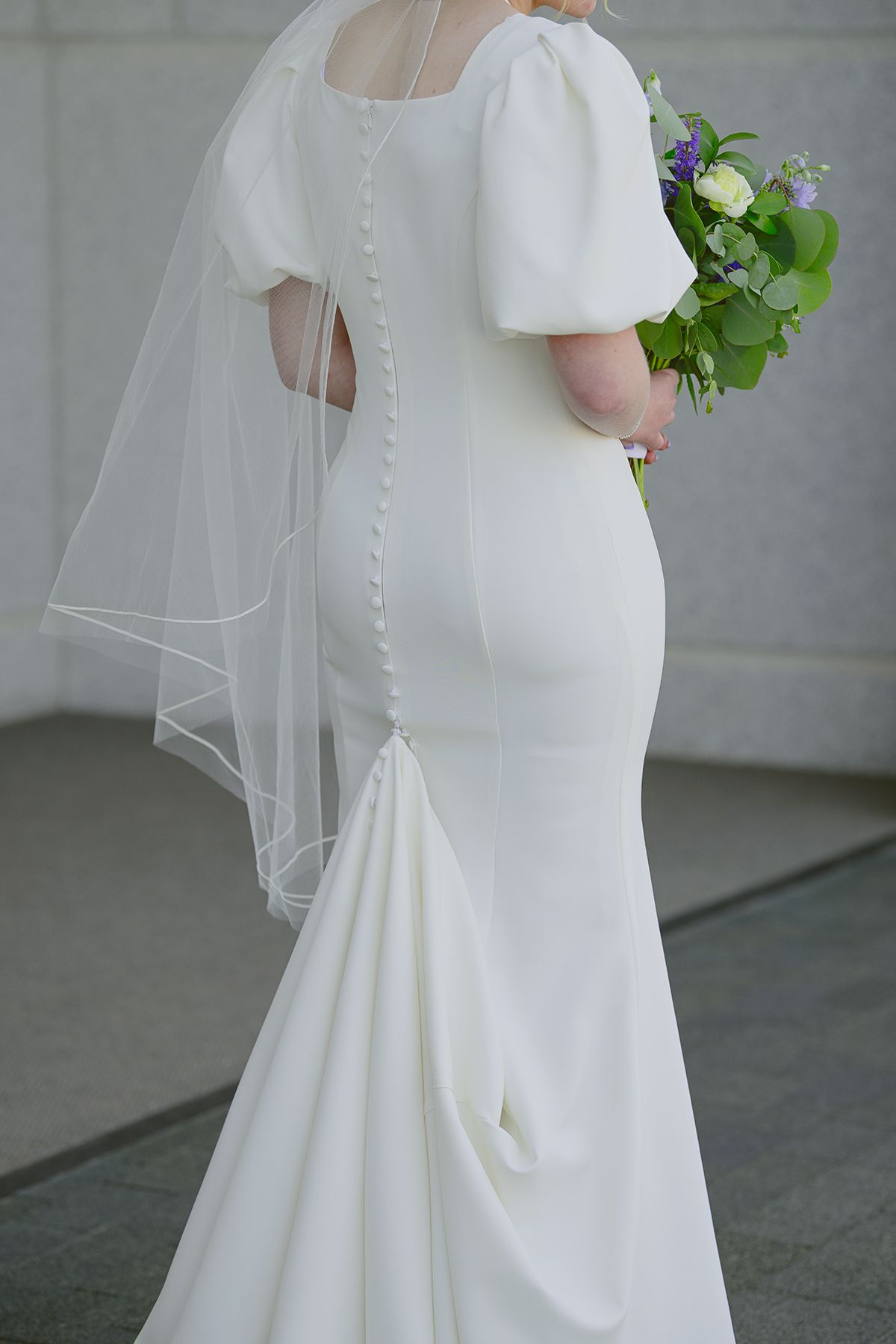 Idaho Falls wedding photographer ShutterGirl   bride at Pocatello Idaho temple