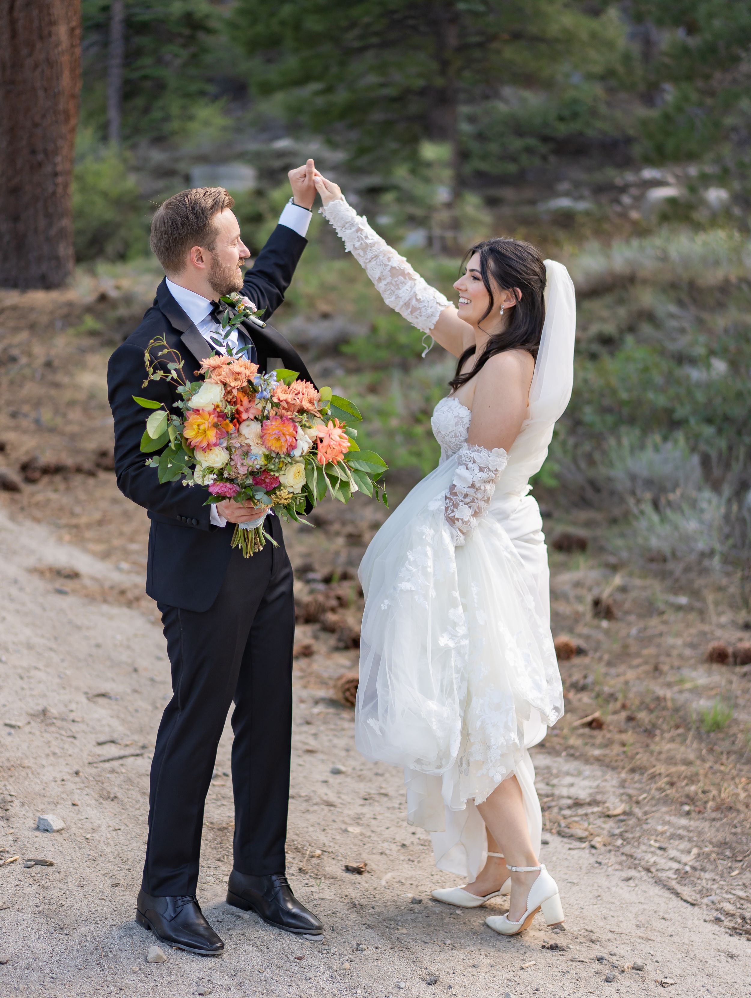Connected photos show the legs and feet of a couple pairing a black suit with a white dress while holding a bouquet.