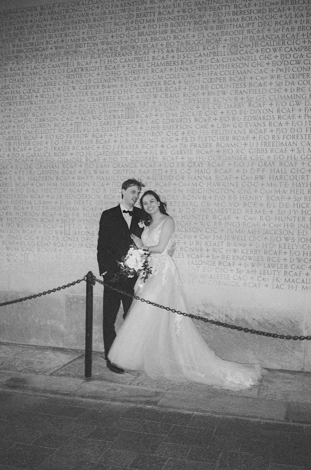 Timeless wedding photos of Tiffany and Sam at Hart House in Toronto.