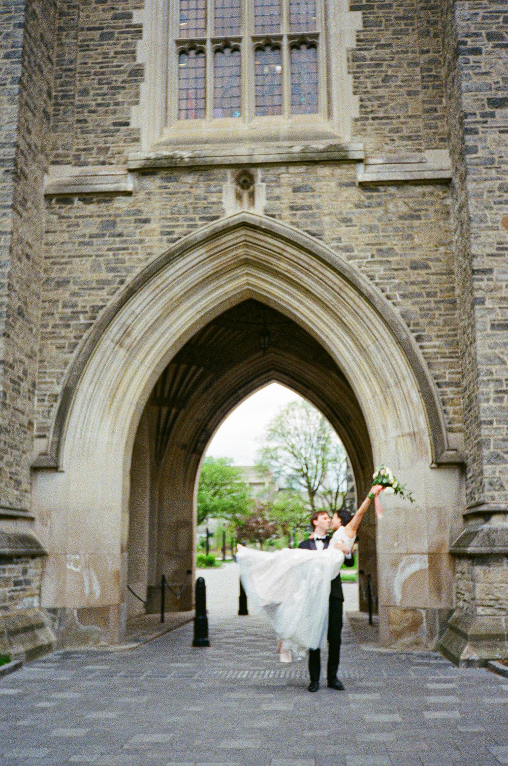 Timeless wedding photos of Tiffany and Sam at Hart House in Toronto.