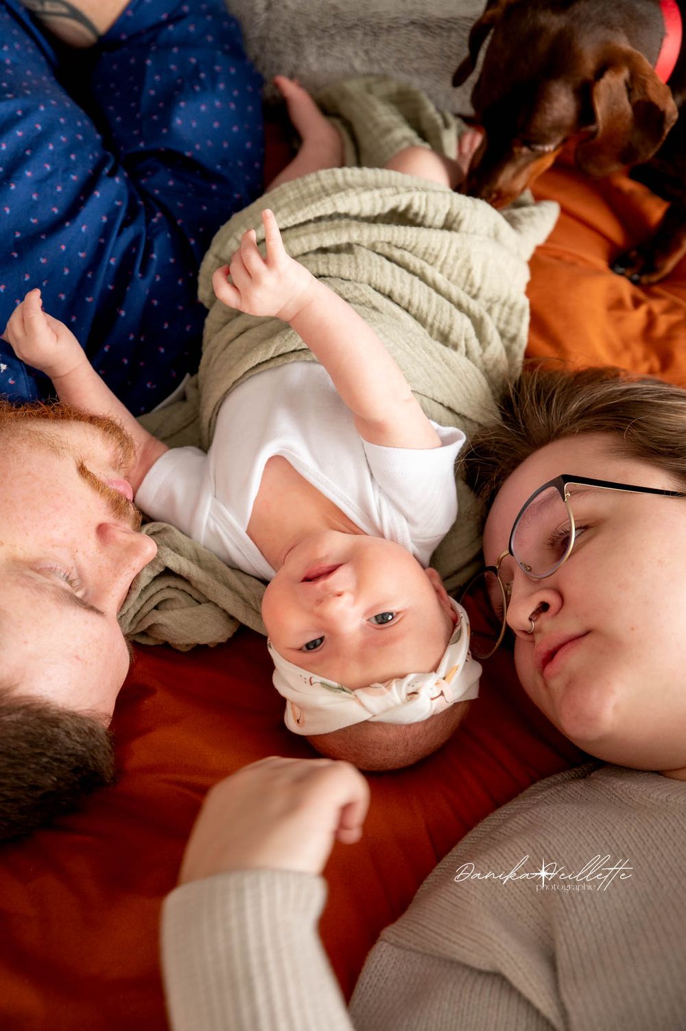 Nouveau-né, séance photos à domicile, famille
