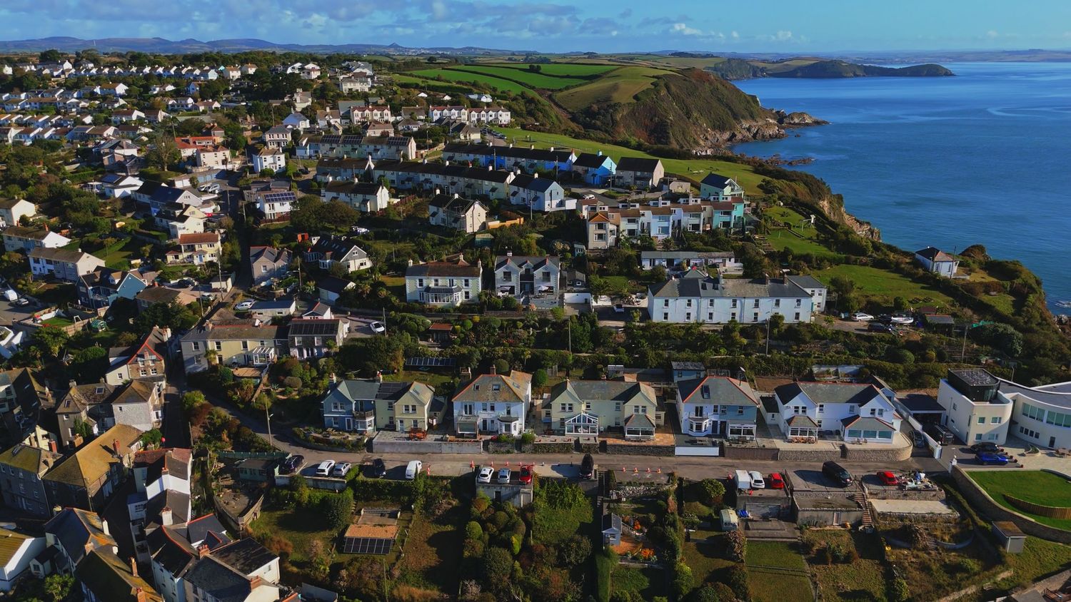 aerial drone image of saint ia mevagissey