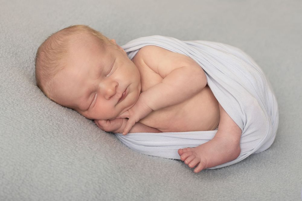 Melbourne Maternity, Newborn, Baby, Cake smash and family photographer located in South Morang Melbourne.
Baby Snapz is run by Melina Barlow