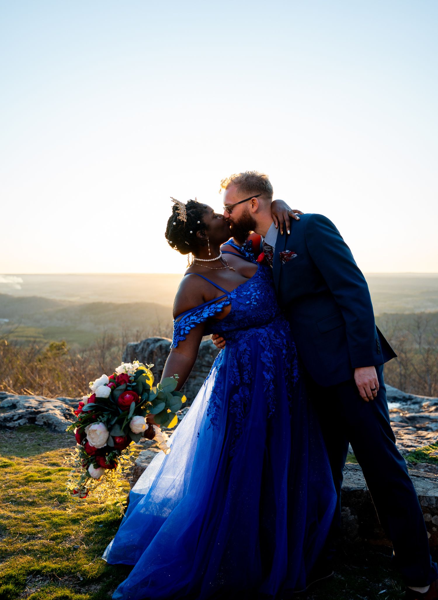 Memphis wedding photography capturing timeless love, real emotion, and unforgettable moments from your special day.