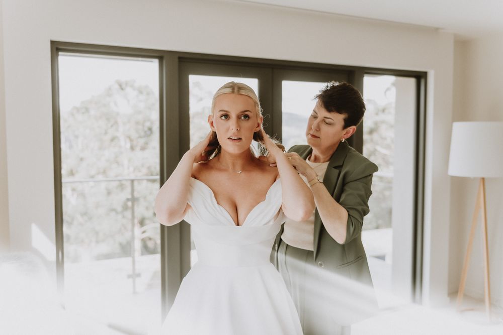 A country Elopement at Alto BnB in Franklin, Tasmania. Captured by wedding photographer Joss Jensen