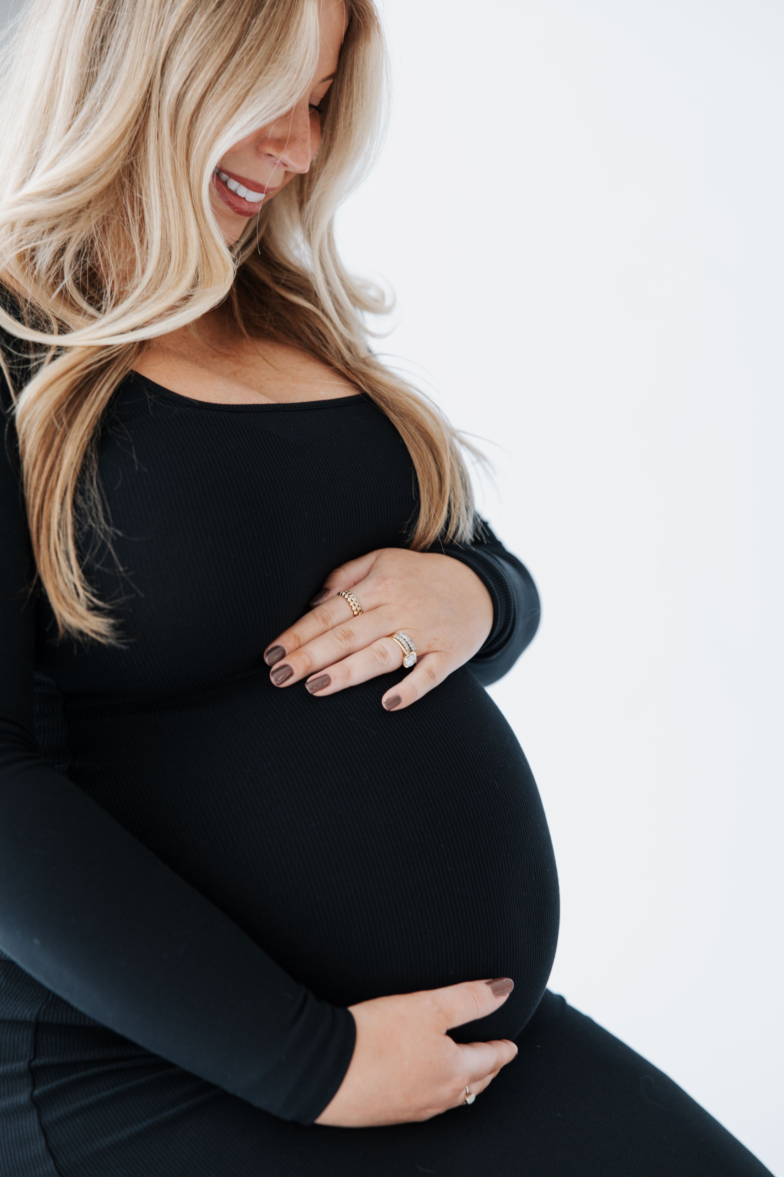 studio maternity session