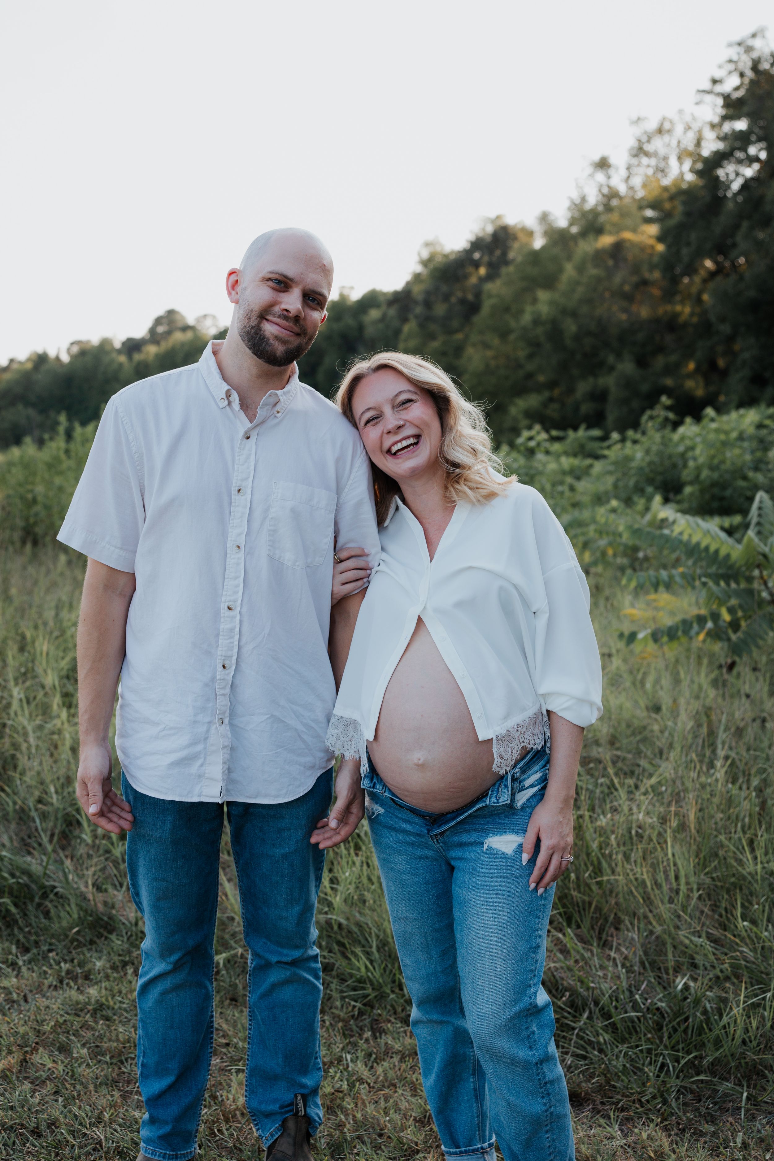 outdoor maternity session
