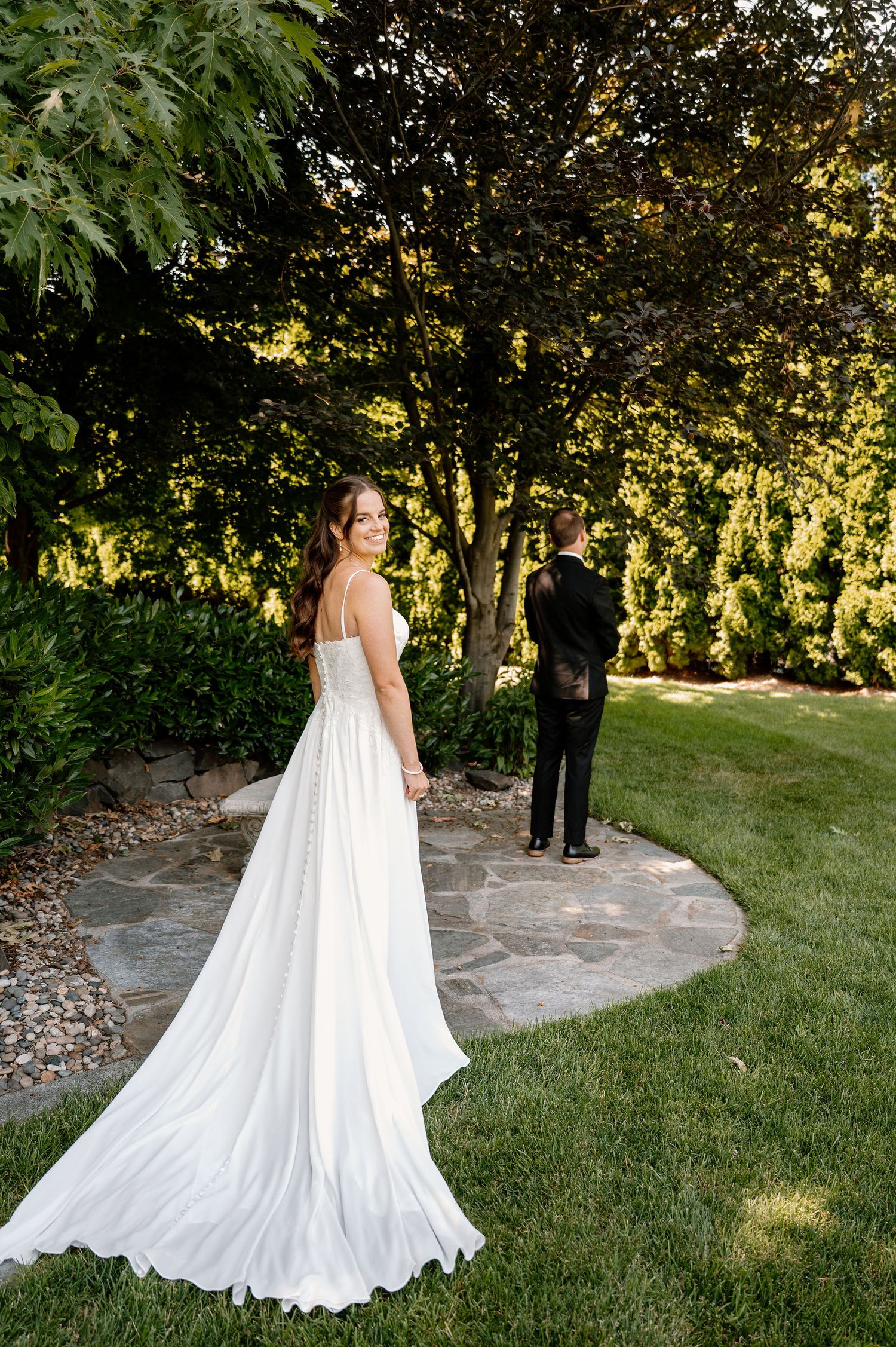 First look with bride and groom at a Washington wedding venue