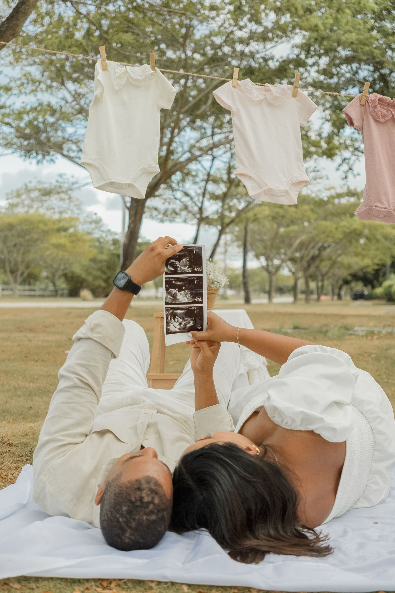 Maternity photography session with emotional connection in Punta Cana

Sesión de fotografía de maternidad con conexión emocional