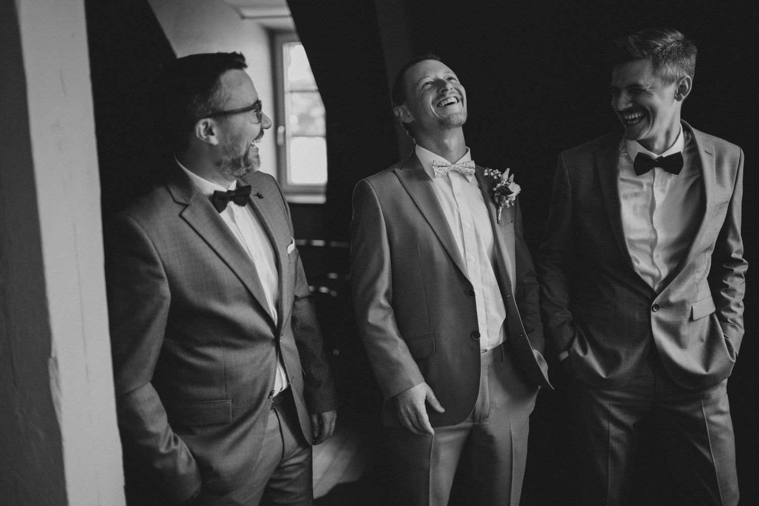 Photographe de mariage à Strasbourg spontanée
