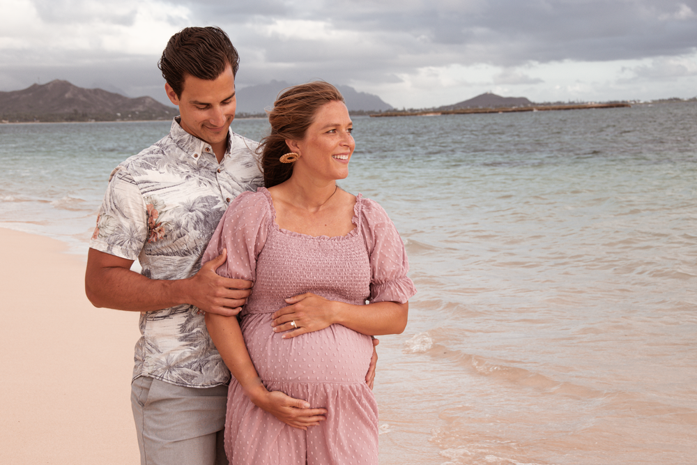 maternity session lifestyle session beach photography