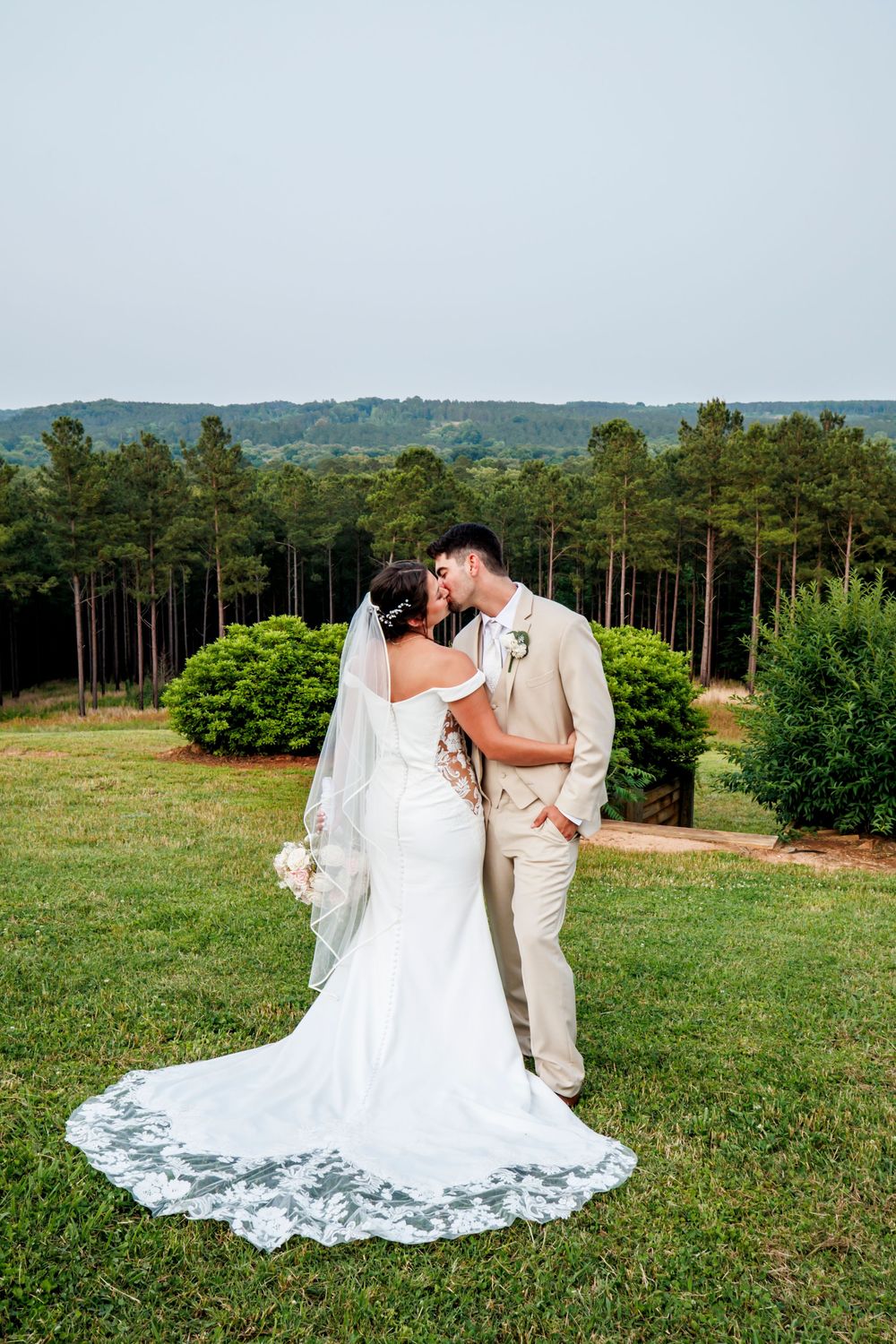 Buchanan Shoals Wedding