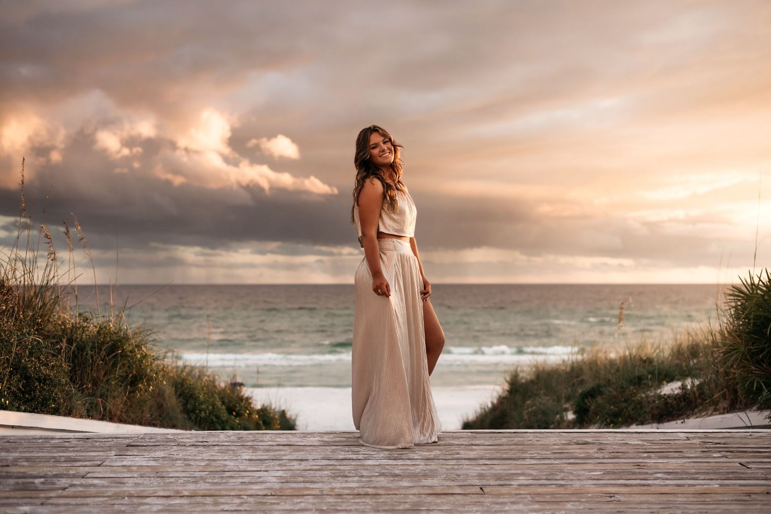 Santa Rosa Beach affordable senior portraits with a professional natural style photographer. Destin FL Ocean with beautiful family photos.