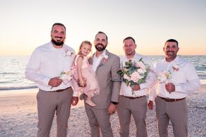 Micro wedding destination beach venue in Tampa, Dunedin, Clearwater, St Pete, Naples, Bradenton, Miami, West Palm, Amelia Island, Florida