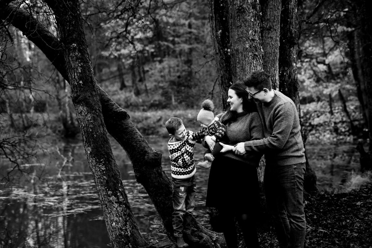 familiefotografering i skoven