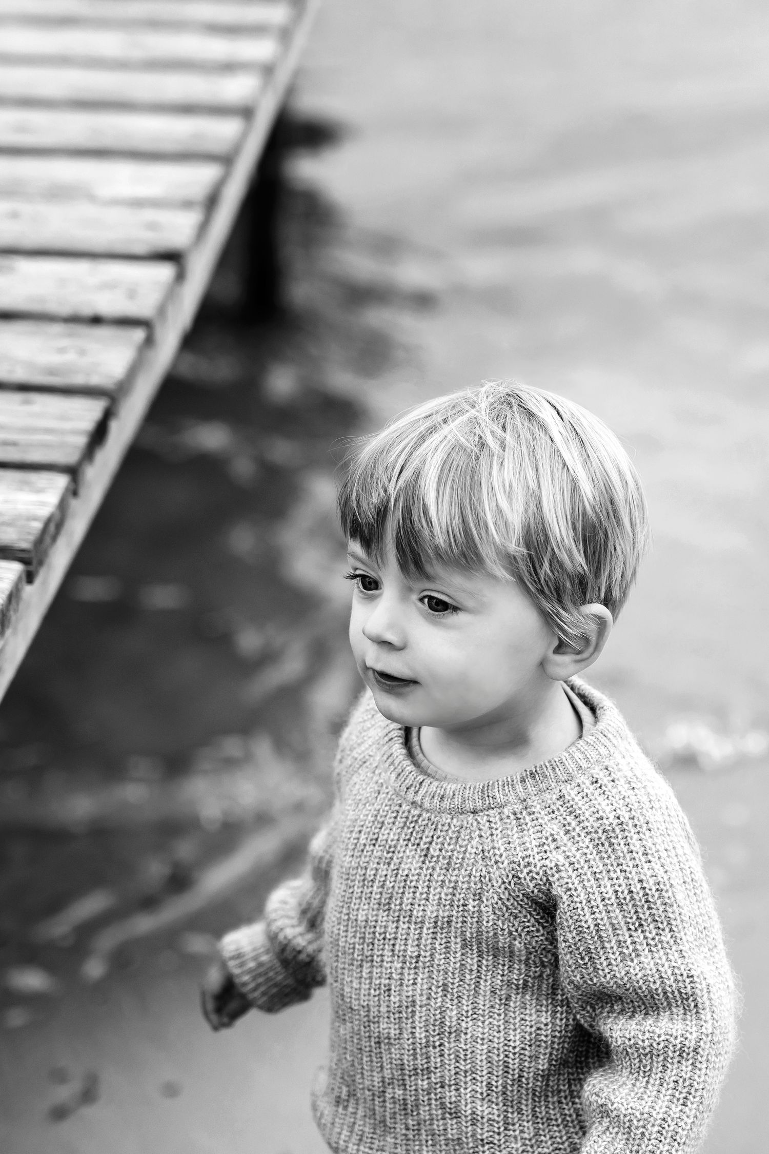 Vi laver de dejligste fotominder på fotoshoot på stranden i Århus. Fotograf Århus.