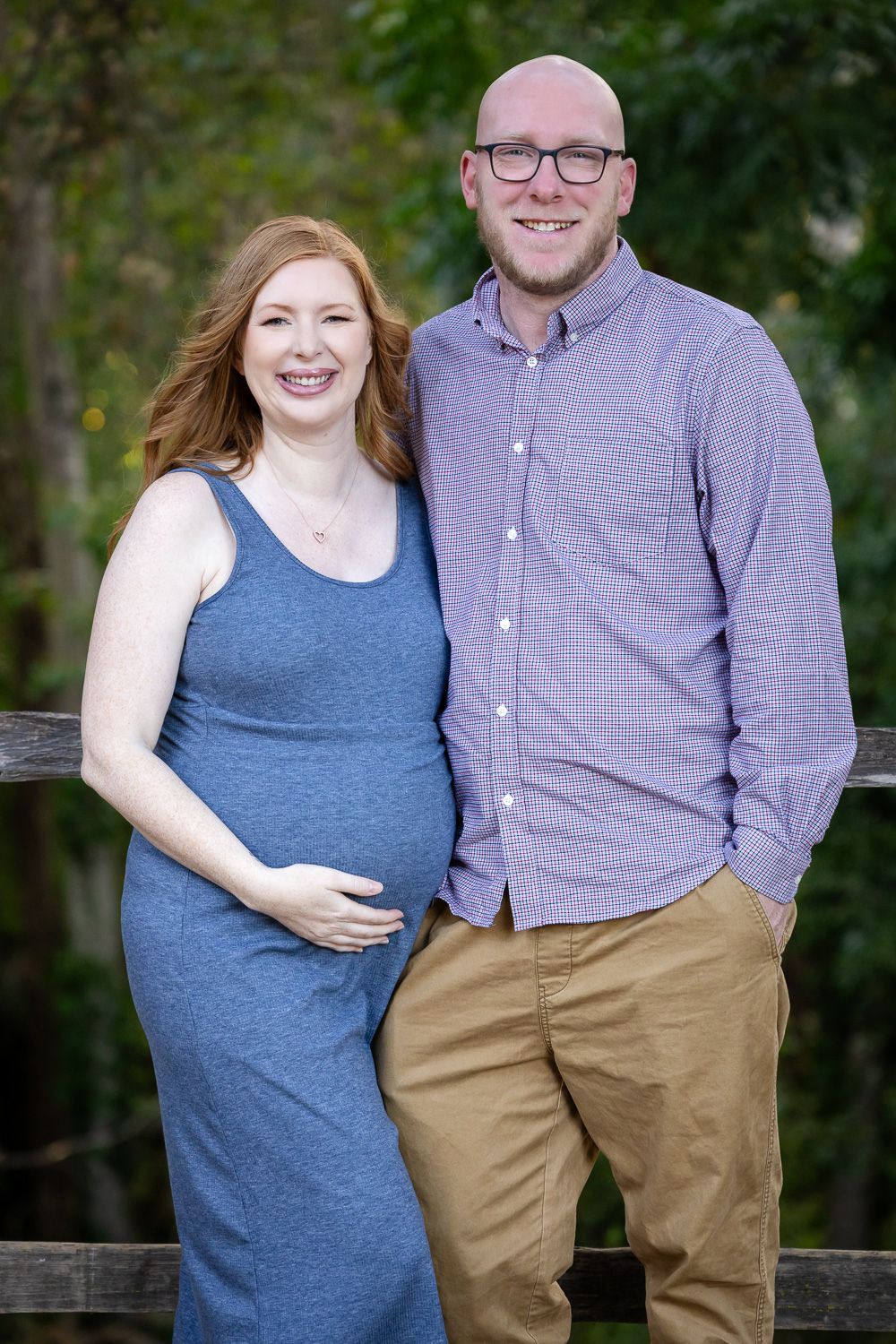 Maternity photo session at Los Gatos's Vasona park during golden hour in the Bay Area