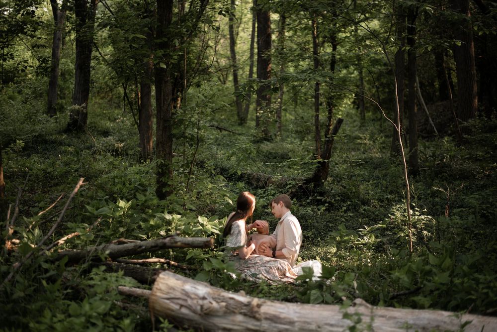 Upper Peninsula  Lifestyle Photographer. Weddings, engagement, families