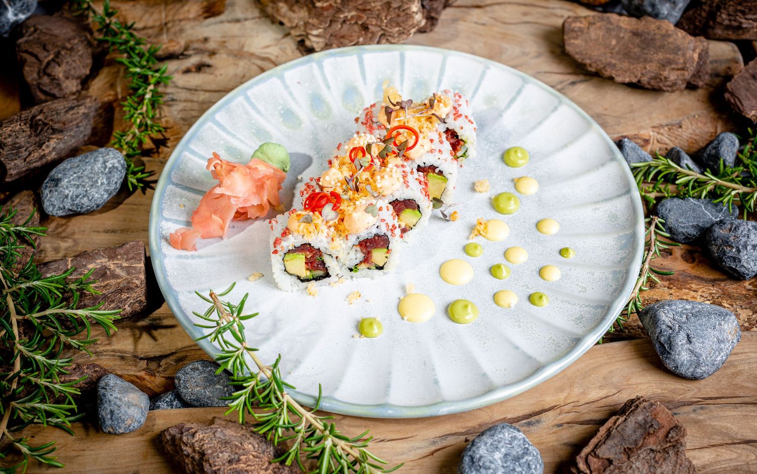 The best sushi in Marbella at Nikki Beach Club, captured by Roberto Centurión, food photographer in Málaga and Nerja, Costa del Sol.