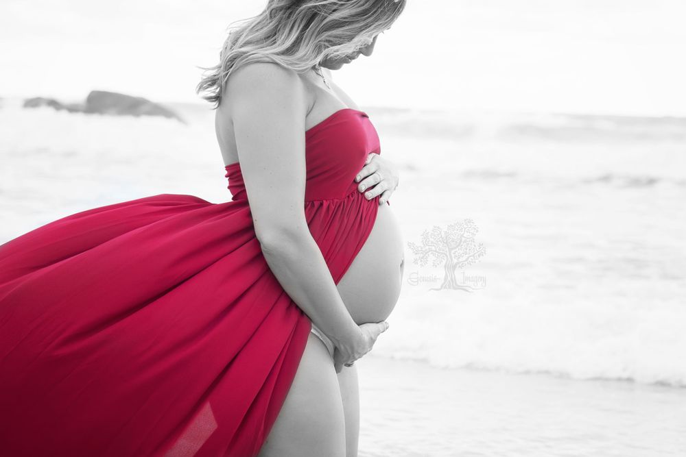 maternity sessions with gowns included