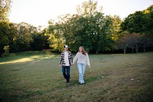Indiana Photography
Muncie Photographer
Indianapolis Photographer
Family Photos Indiana
Senior Portraits Indiana
Kokomo Photographer
Newborn